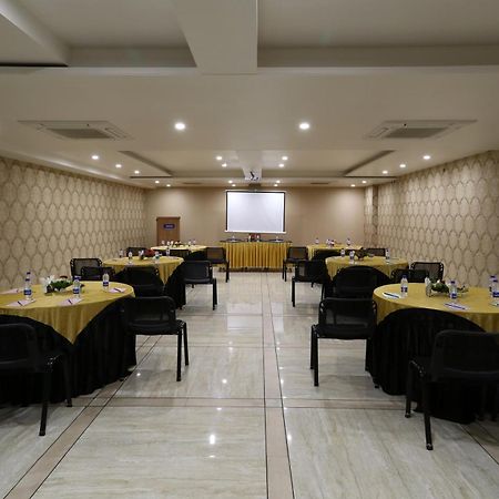 Grand Kailash Hotel Aurangābād Exterior foto